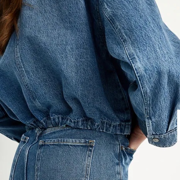 ⭐️Jean Zip Jacket - Picture 5 of 9